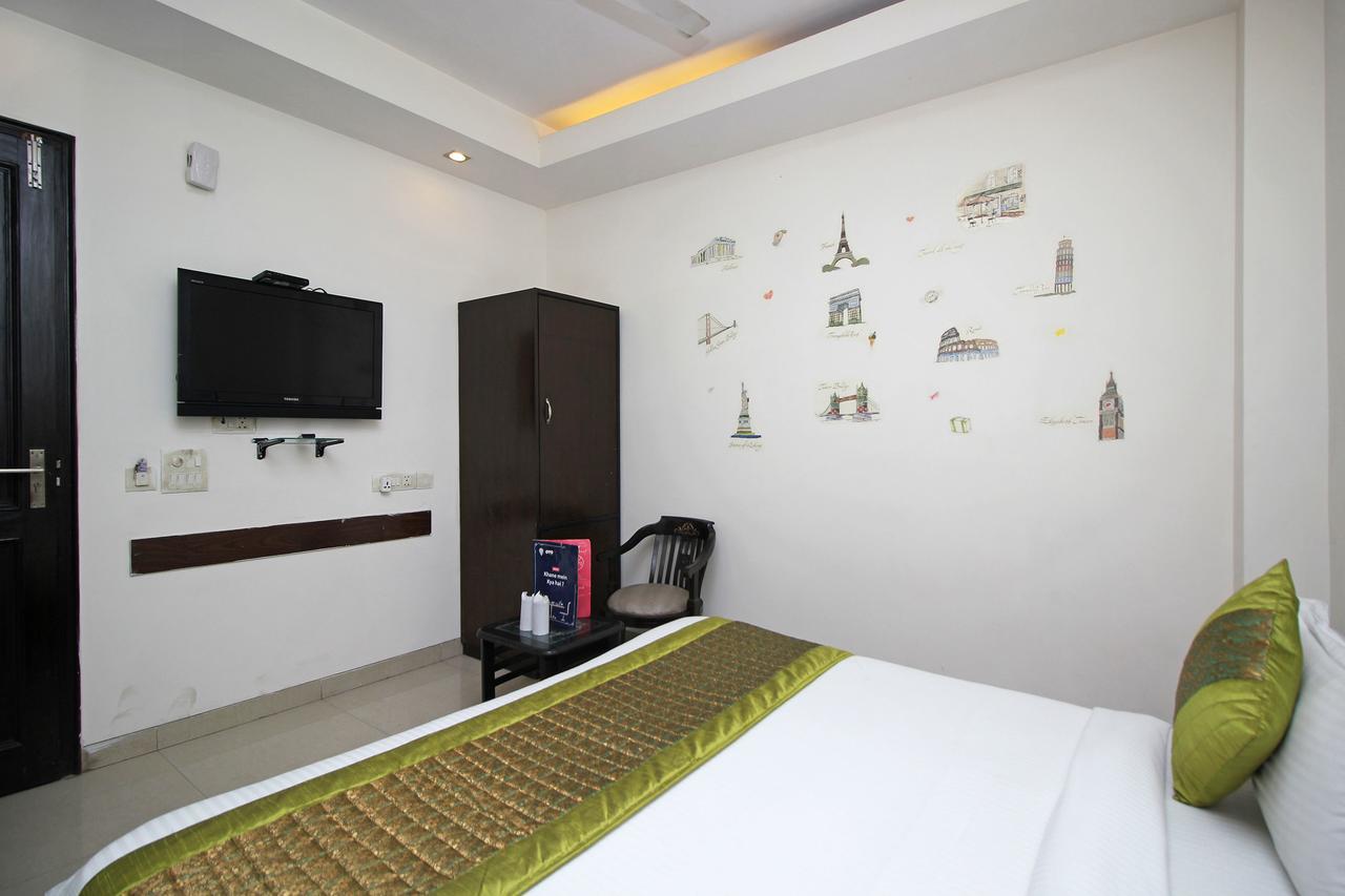 Airport Hotel Jet Inn Suites Új-Delhi Kültér fotó